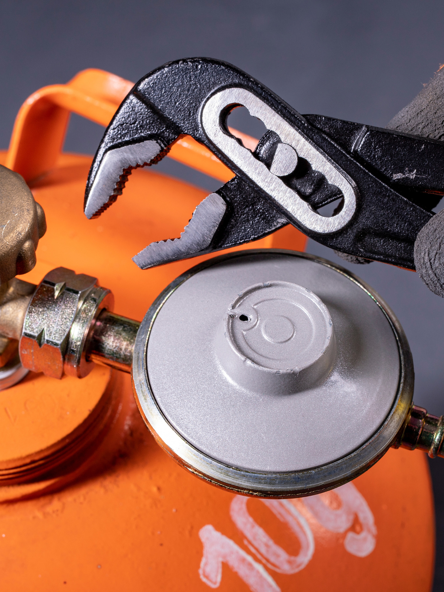 gas safe registered engineer near me Widnes, WA8